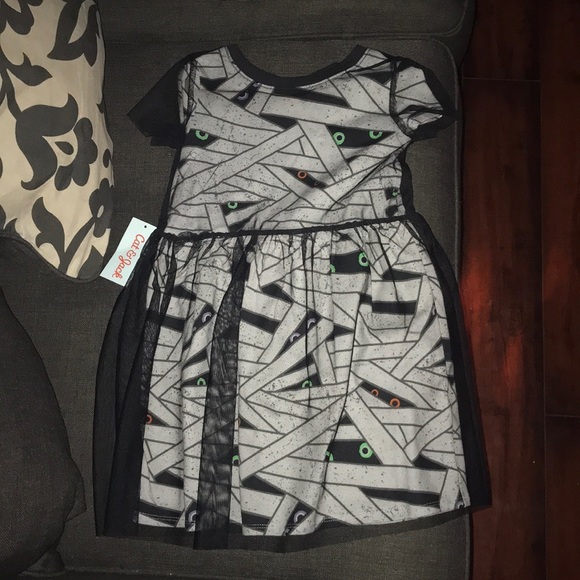 Halloween dress - Picture 1 of 2